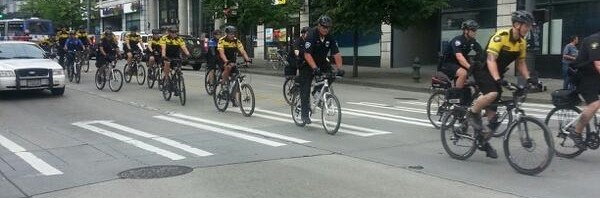Army of bike cops down third ave #Seattle http://t…