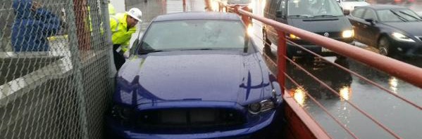 RT @CaraSFBay: Mustang crashed & wedged itself…