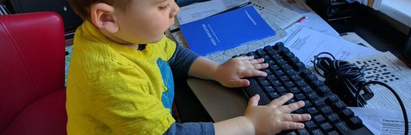 “Tonight I’m working from home” https://t.co/tWuju…